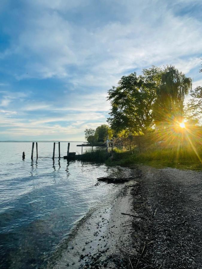 " Sunshine Am See " Friedrichshafen Bagian luar foto